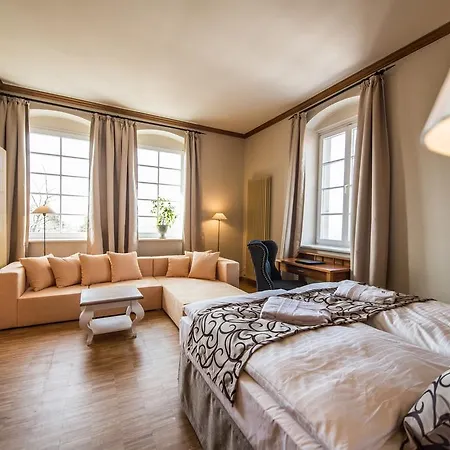 Otel Berghotel Eisenach 4*