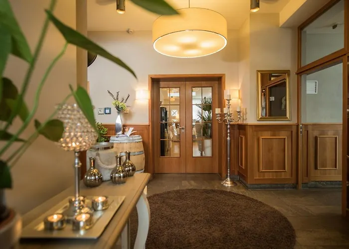 Отель Berghotel Eisenach Эйзенах